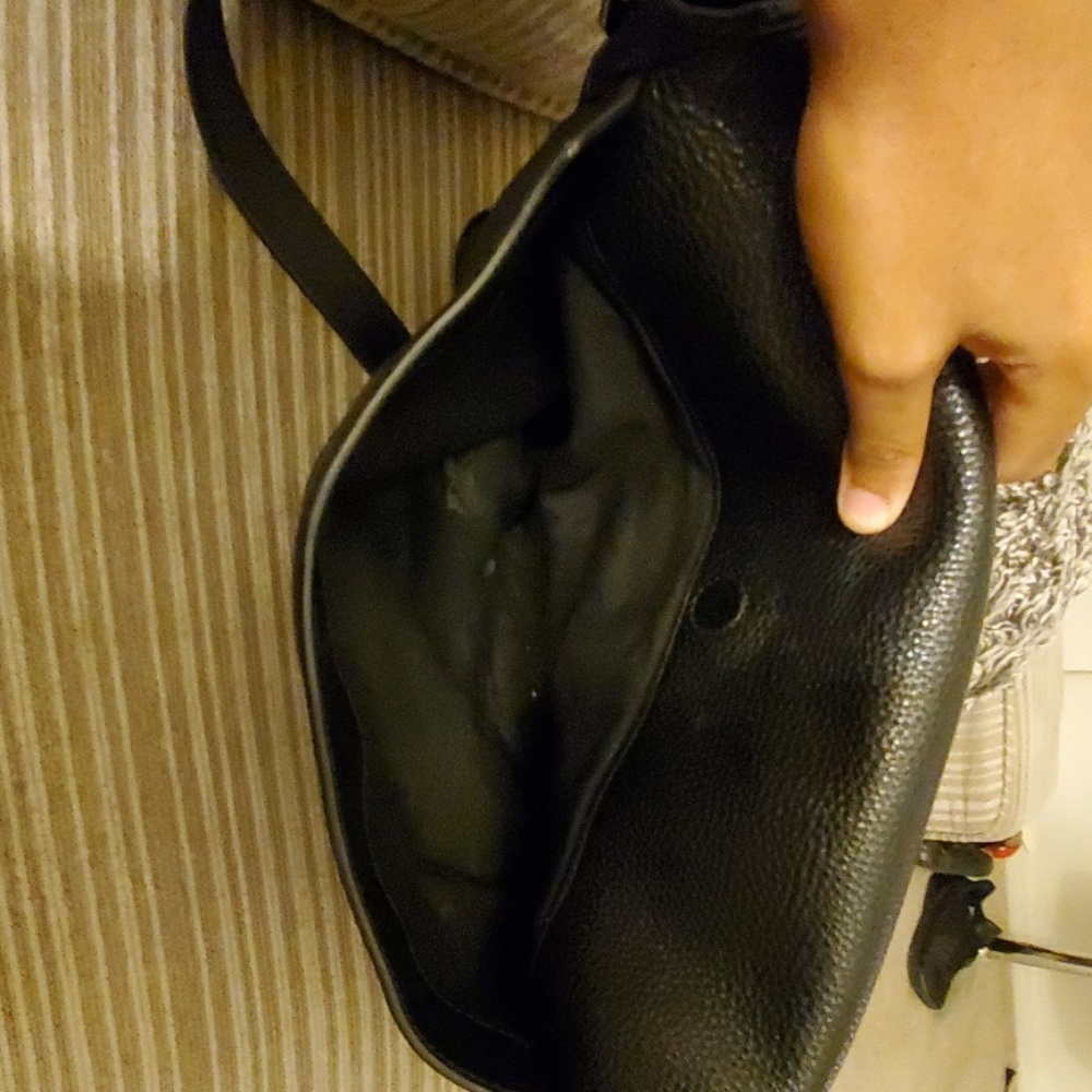 Michael Kors Bag - Picture 6 of 7